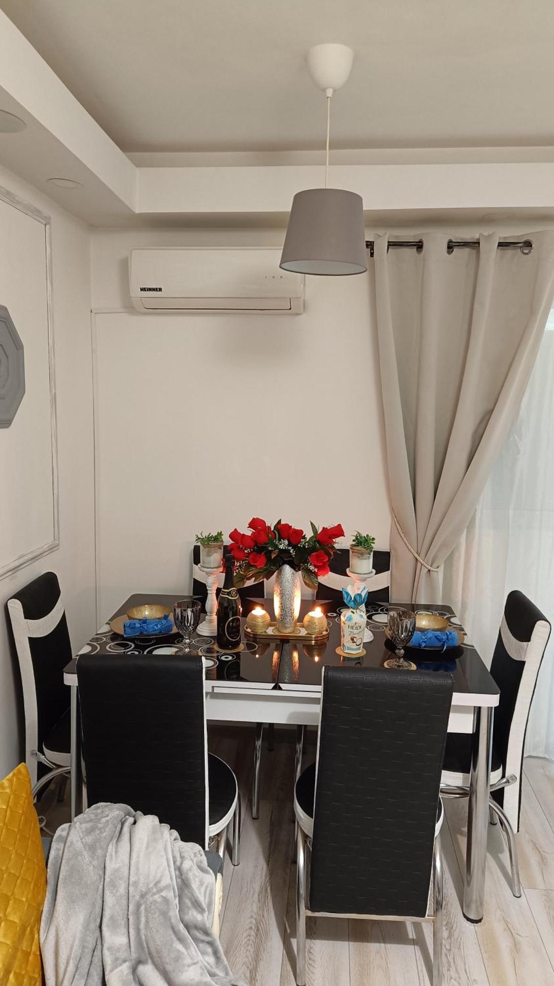 Sistem Apartament 3 Camere! Bucarest Esterno foto